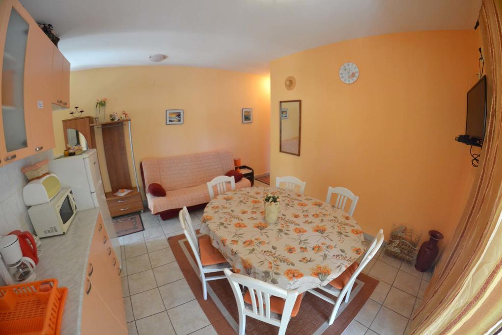 Apartmani Jenny I Tania 洛帕 外观 照片